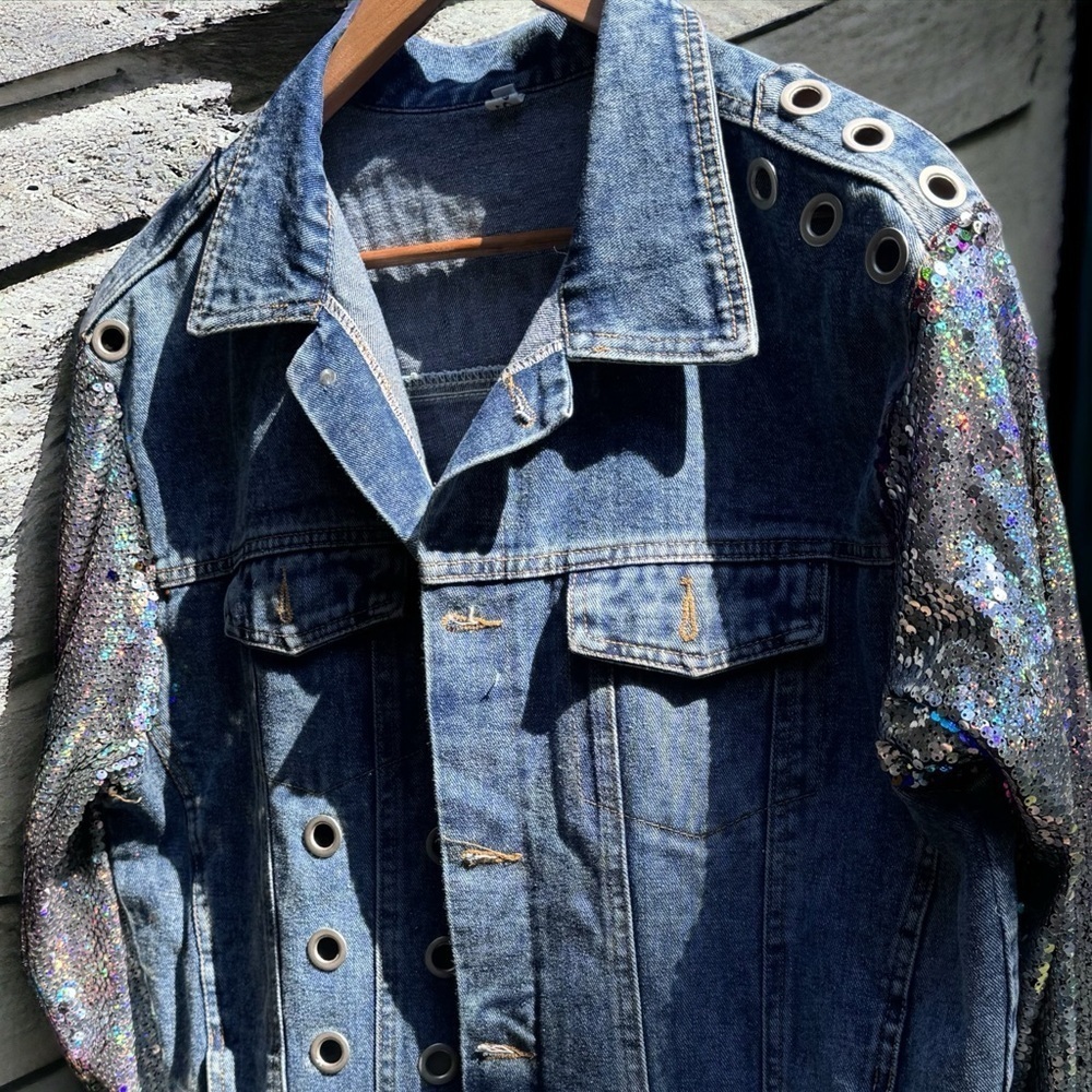 Eras Tour Ready: Dazzling Upcycled Se7en Jacket with Chic Design! Oversized Med - Picture 4 of 16